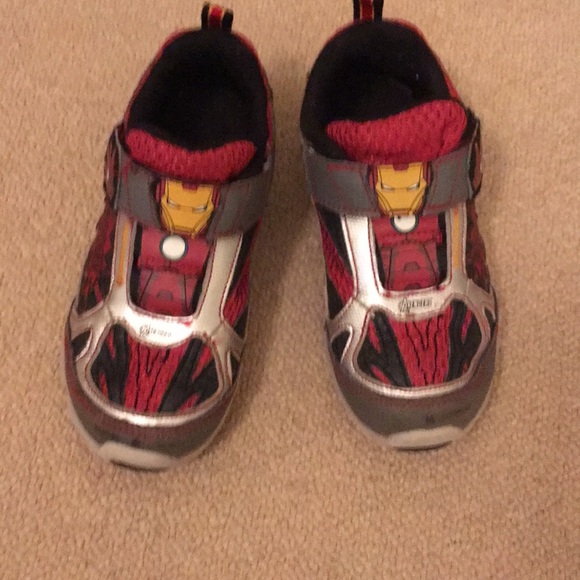 avengers tennis shoes